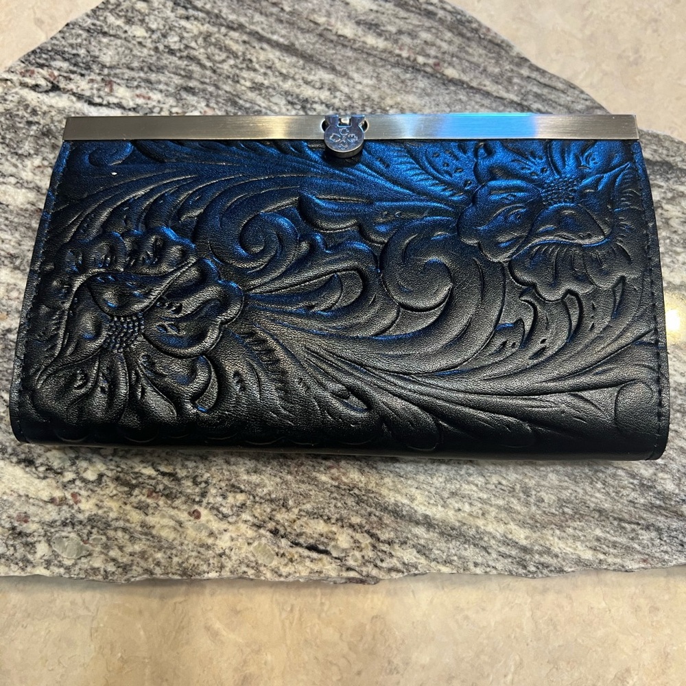 Patricia Nash Cauchy Tooled Leather Wallet